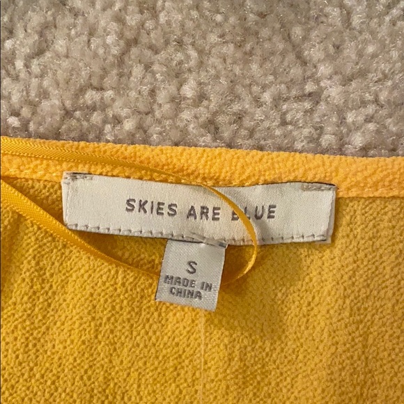 Yellow thin blouse - Picture 3 of 4